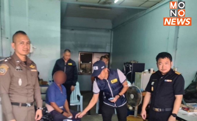 ตร. บุกค้น 3 จุด ซุกบุหรี่หนีภาษีทำรัฐเสียหายกว่าล้านบาท