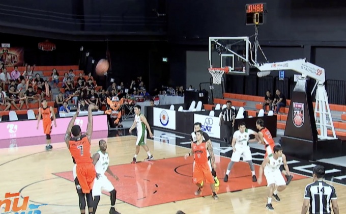 สตาร์ต่างชาติพร้อมพา “ค้างคาวอมตะ” ผงาดเอเชีย