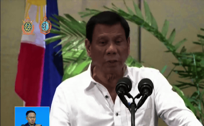 ปฏิกิริยาต่อการทำหน้าที่ครบ 100 วันของปธน.ฟิลิปปินส์