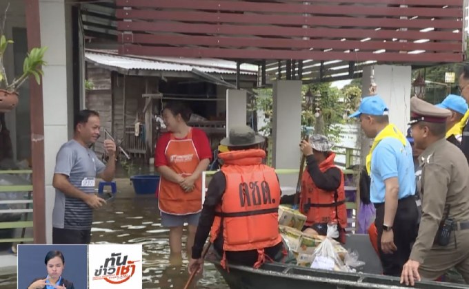 จ.นครพนม น้ำยังท่วมหนักกว่า 700 หลังคาเรือน