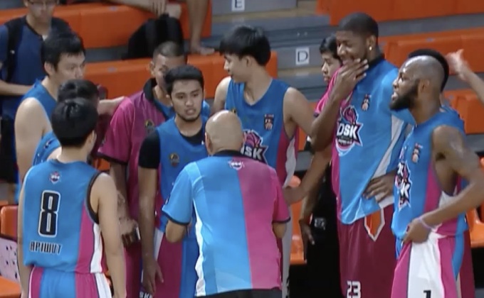 สีสันในสนามยัดห่วง GSB TBL 2017