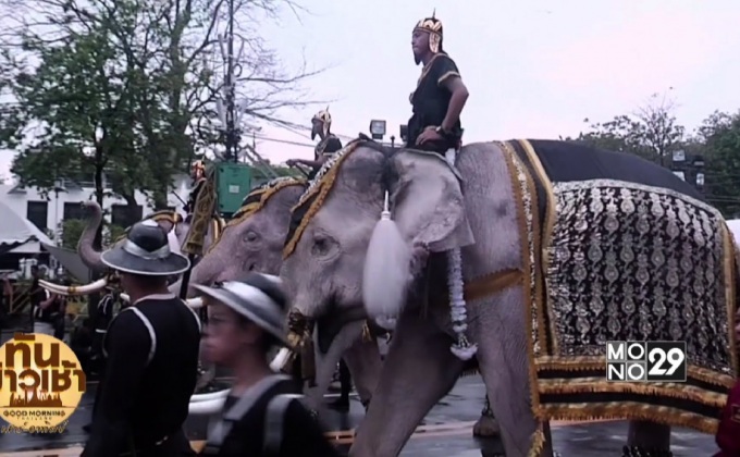 งดงาม ช้าง 11 เชือก ร่วมสักการะพระบรมศพ