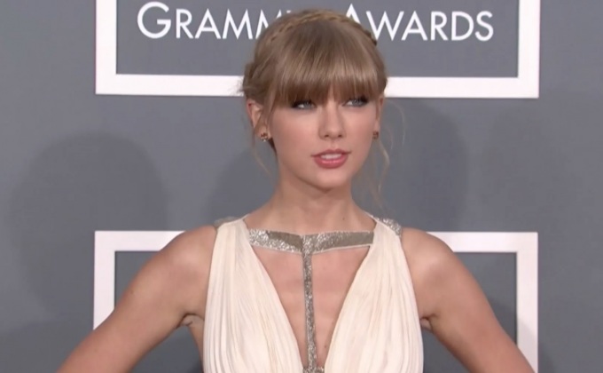 เว็บไซต์ “เทย์เลอร์ สวิฟต์” ปล่อยคลิปปริศนา