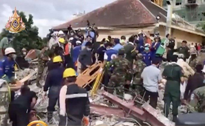 ผู้นำกัมพูชาเยี่ยมผู้บาดเจ็บเหตุตึกถล่ม