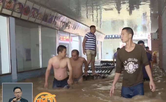 พื้นที่ตอนใต้ของจีนยังคงเผชิญฝนตกหนัก