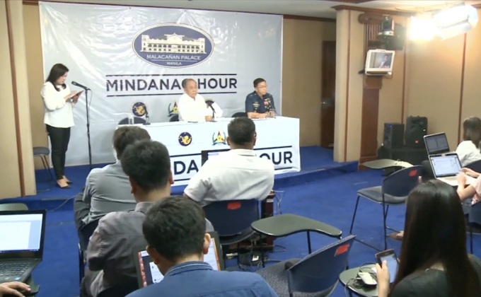 กองกำลังฟิลิปปินส์ยึดยาเสพติดและอาวุธในเมืองมาราวี