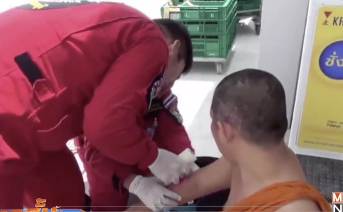 พระนั่งซ้อนท้าย จยย.จีวรพันล้อได้รับบาดเจ็บ