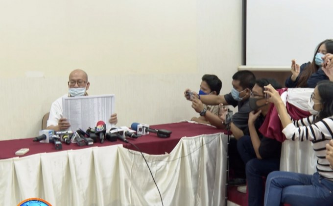 อัจฉริยะ มอบหลักฐาน เอาผิดขบวนการกักตุนหน้ากากอนามัย