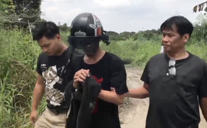 ปส.บุกค้นซุ้มบ่อนไก่ยึดยาบ้ากว่า1.8ล้านเม็ด