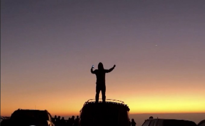 กิ่วแม่ปานคึกคัก นักท่องเที่ยวแห่ชมทุ่งหญ้าอัลไพน์