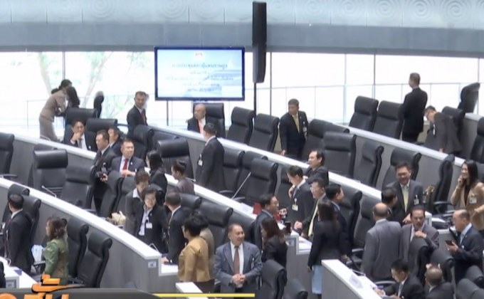 โพลชี้ “สภาล่ม” ทำประชาชนเกินครึ่งเบื่อ-เสื่อมศรัทธา