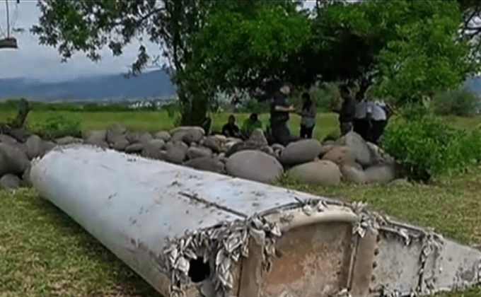 พบชิ้นส่วนที่คาดว่าเป็นของ MH370