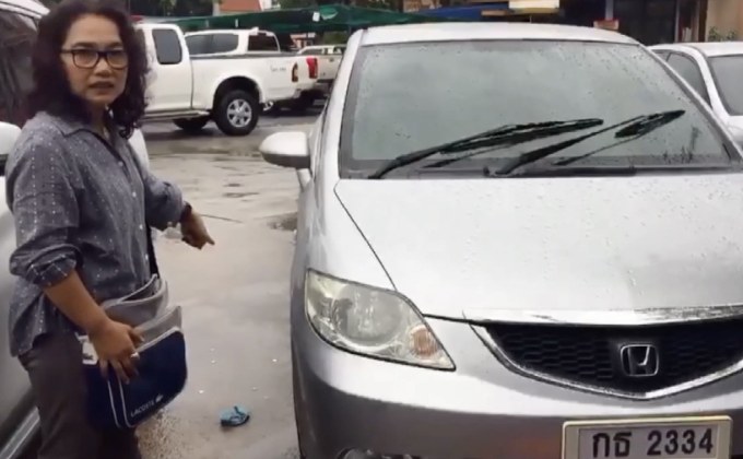 ผู้ก่อเหตุขโมยรถมีเด็ก 3 ขวบในรถ เข้ามอบตัว