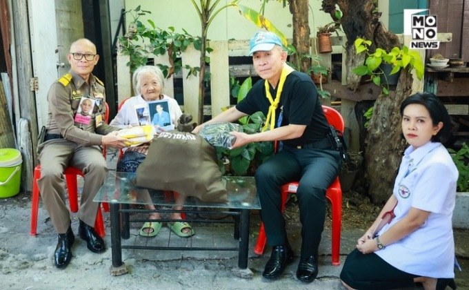 กลาโหม จัดกิจกรรมเนื่องในวันคล้ายวันพระบรมราชสมภพ พระบาทสมเด็จพระบรมชนกาธิเบศร มหาภูมิพลอดุลยเดชมหาราช บรมนาถบพิตร 