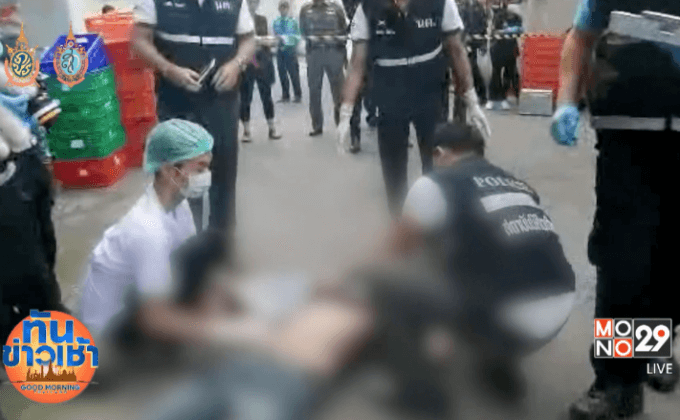 หนุ่มเนติบัณฑิต ดิ่งลานจอดรถห้างดังดับคาที่