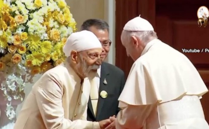 ​สมเด็จพระสันตะปาปา ทรงพบผู้แทนต่างศาสนาในไทย