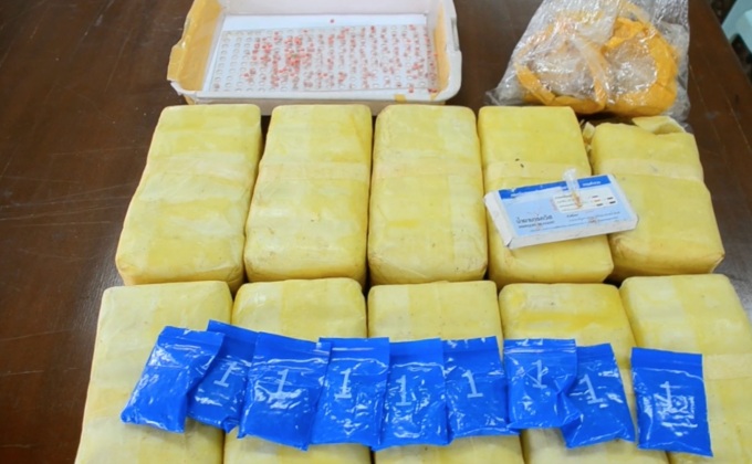 ปะทะคาราวานยาเสพติดยึดยาบ้า 1 แสนเม็ด