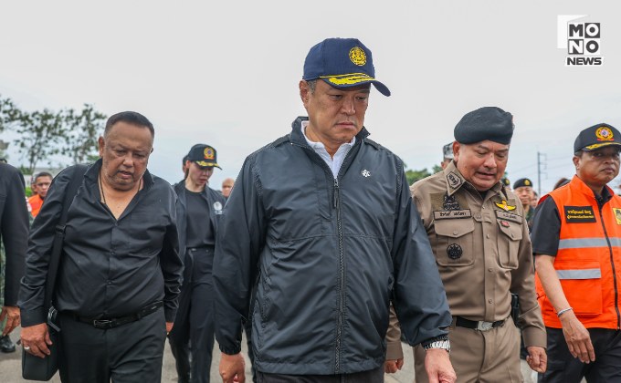 “อนุทิน” ถึง หาดใหญ่ “นายกฯ แป้น” โผล่รับ – ชาวบ้านวอนช่วยเหลือ พร้อมอวยพรนั่ง “นายกฯ” อีกรอบ