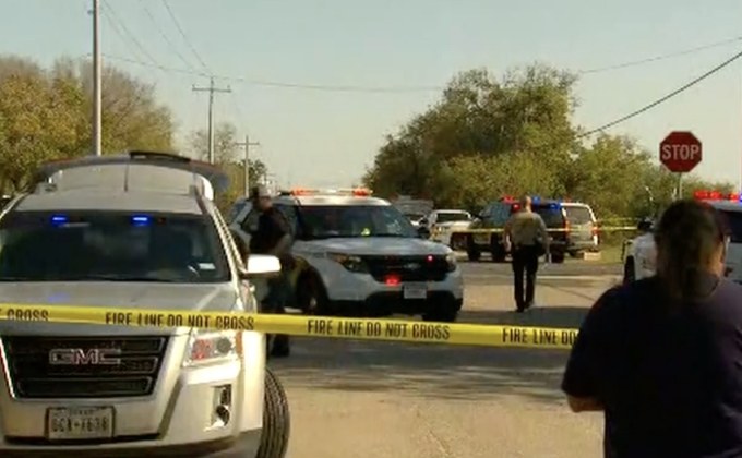 กราดยิงที่โบสถ์ในรัฐเท็กซัสของสหรัฐฯ