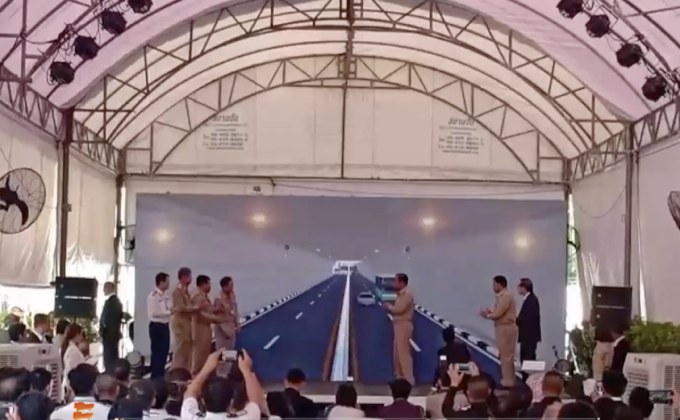 นายกฯ เปิดใช้งานอุโมงค์ทางลอดแยกรัชโยธินวันแรก