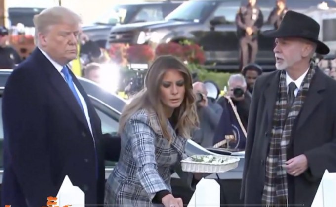 ทรัมป์เดินทางไปโบสถ์ยิวท่ามกลางการประท้วง