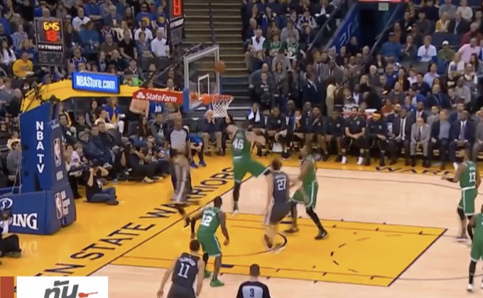 “เคอร์รี่” กด 49 แต้มนำนักรบเปิดบ้านพิชิตเซลติกส์