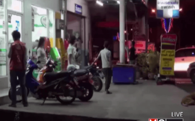 รถจักรยานยนต์เสียบกุญแจทิ้งไว้ถูกขโมย