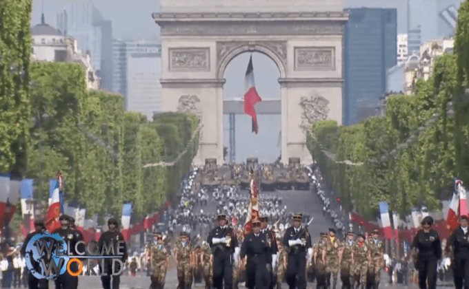 พิธีสวนสนามฉลองวันชาติฝรั่งเศส