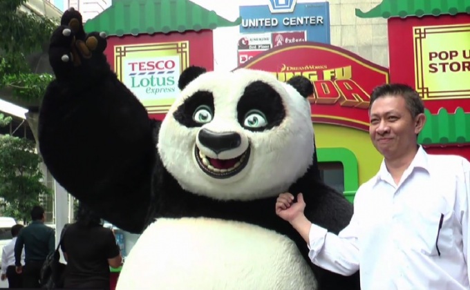 สะท้านทั่วยุทธจักรกับ “กังฟูแพนด้า” แสตมป์ครั้งใหม่ของ Tesco Lotus Express