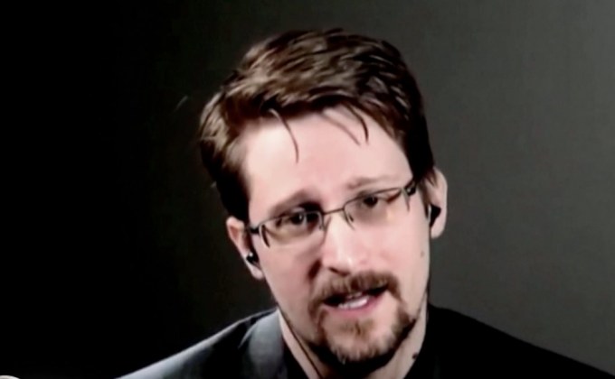 “สโนว์เดน” เตือนภัยการเก็บข้อมูลออนไลน์