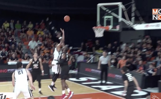 “โมโนแวมไพร์” ย้ำแค้นกังฟู เข้ารอบชิงชนะเลิศ ABL