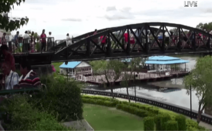 ติดป้ายเตือน นทท.บนสะพานข้ามแม่น้ำแคว