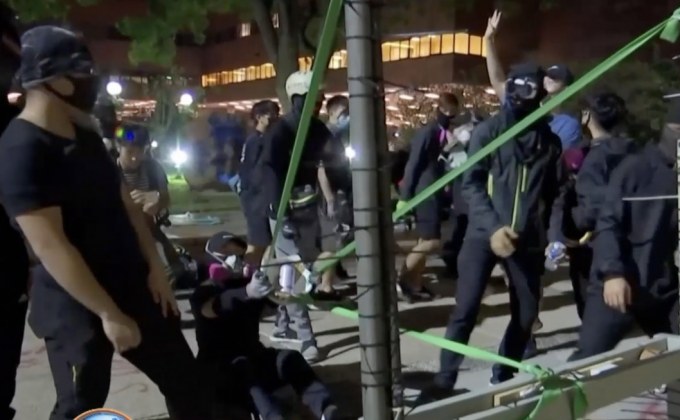 ฮ่องกงยังไม่ประกาศเคอร์ฟิว