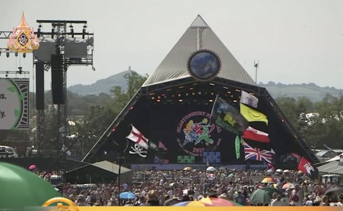 เทศกาลดนตรี “แกลสตันบูรี” แบนใช้พลาสติก