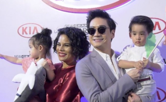 เทรนด์ดารากับการมีลูกแฝด