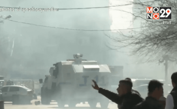 ตำรวจปะทะผู้สนับสนุนกลุ่มติดอาวุธในตุรกี