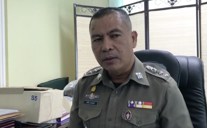 ตร.พัทยา เอาผิดมือโพสต์คลิปฉาวปาร์ตี้สระว่ายน้ำ