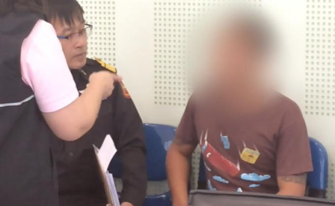 ​ตร.เอาผิดตุ๊กตุ๊ก-แกร็บคาร์ ทะเลาะแย่งผู้โดยสารต่างชาติ