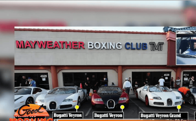 “ฟลอยด์” ขนซูเปอร์คาร์มาจอดโชว์ที่ค่ายมวย