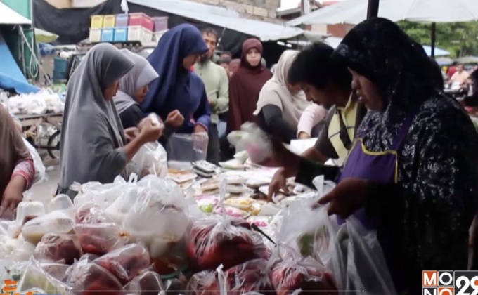 ชาวไทยมุสลิมเร่งจับจ่ายสินค้ารับเดือนรอมฎอน