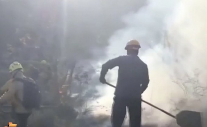 ผู้นำโบลิเวียลงพื้นที่เยี่ยมผู้ประสบภัยจากไฟป่า