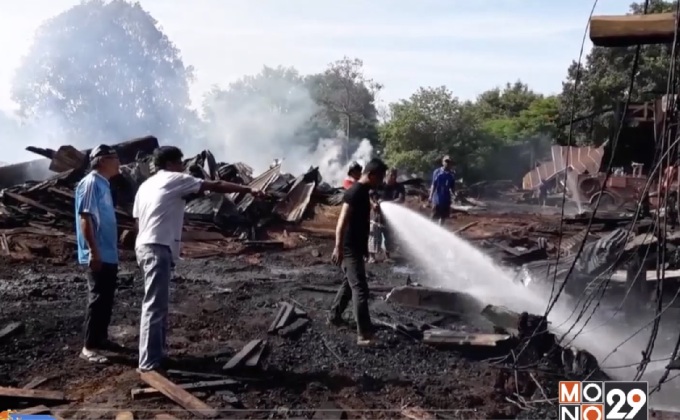 ไฟไหม้โรงเลื่อย อ.ไทรโยค เสียหาย 20 ล้าน