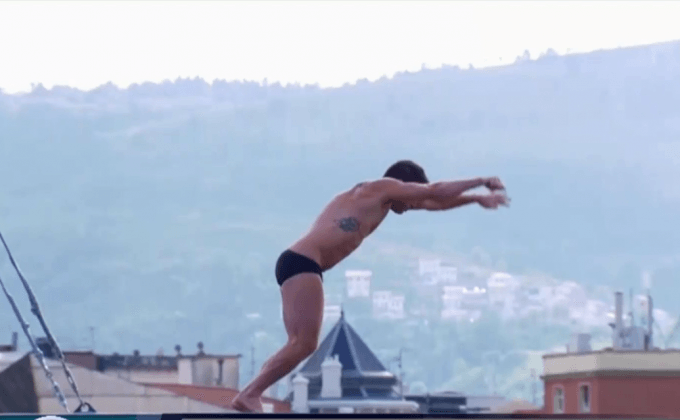 หนุ่มอเมริกันคว้าชัยกระโดดหน้าผาในสเปน