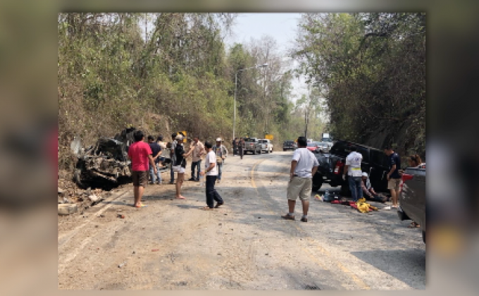 รถพ่วงชนสนั่น 6 คันรวด จ.บุรีรัมย์