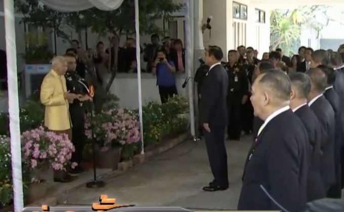 นายกฯนำครม.-ผบ.เหล่าทัพอวยพรปีใหม่ป๋าเปรม