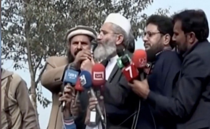 ปากีสถานประท้วงปมเด็กหญิงถูกข่มขืนและสังหาร