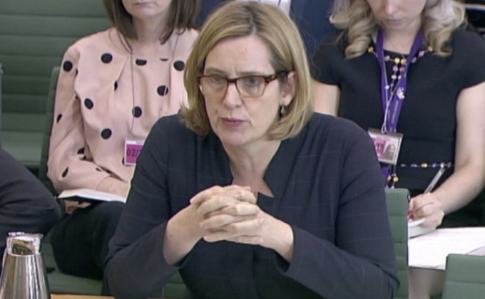 รัฐมนตรีมหาดไทยอังกฤษลาออก