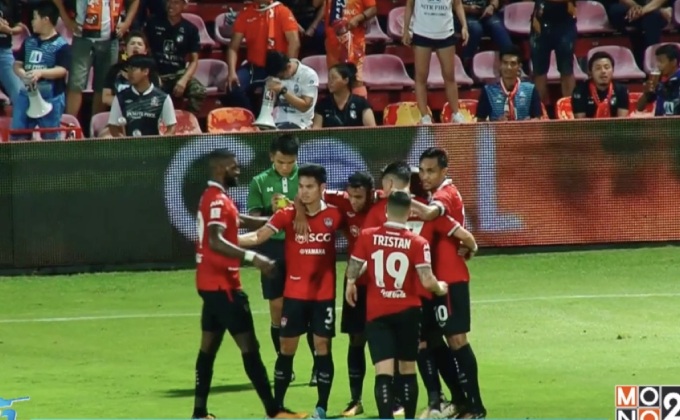 เมืองทองฯ ถล่มราชบุรี 3-0 ฟุตบอลไทยลีก