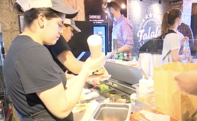 ร้านอาหารเพื่อผู้อพยพในสหรัฐ