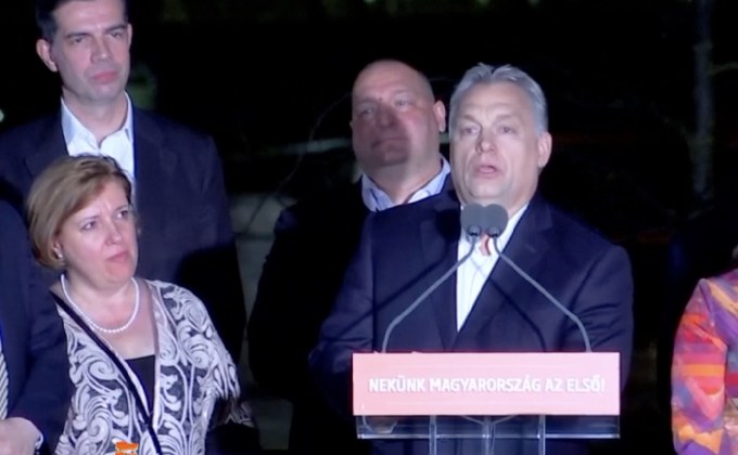 นายกฯ ฮังการีชนะเลือกตั้งสมัยที่ 3